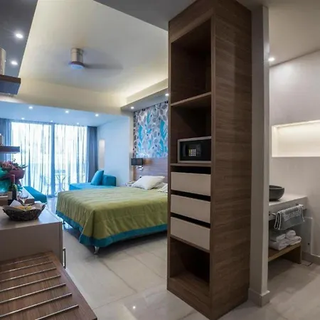 Resort Atrion Agia Marina (Crete)