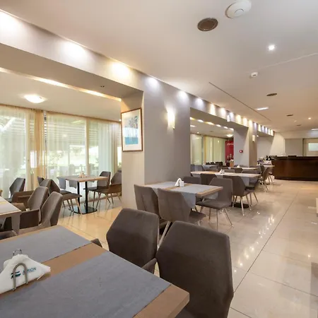 Atrion 4*